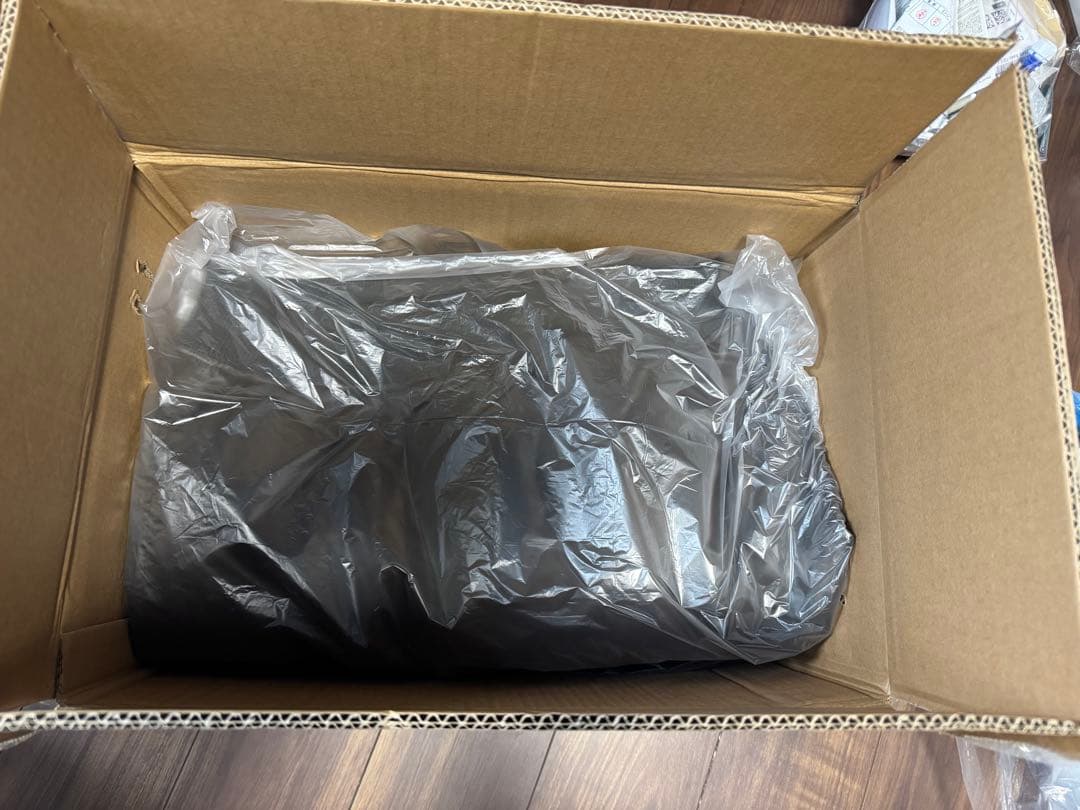 ハイブリッドダウンオーバーサイズMA－1 GLAYとBLACK２つMサイズ