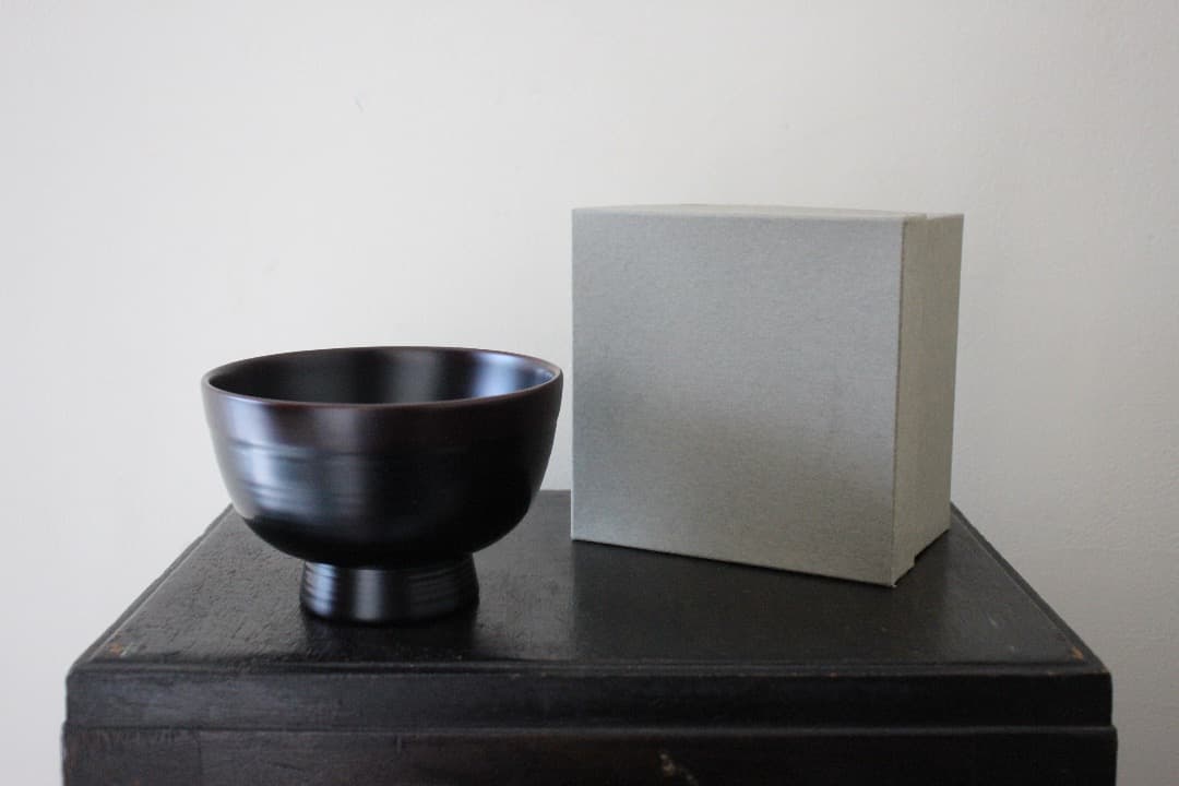 未使用　塗師　佐川泰正　筋挽大椀　黒　お椀