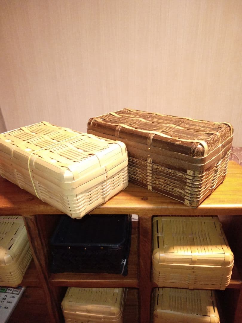 竹製蓋付きバスケット 　小物入れ　お弁当箱にも♪