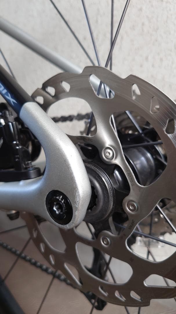 【送料込み】Specialized 2021 Roubaix Sport