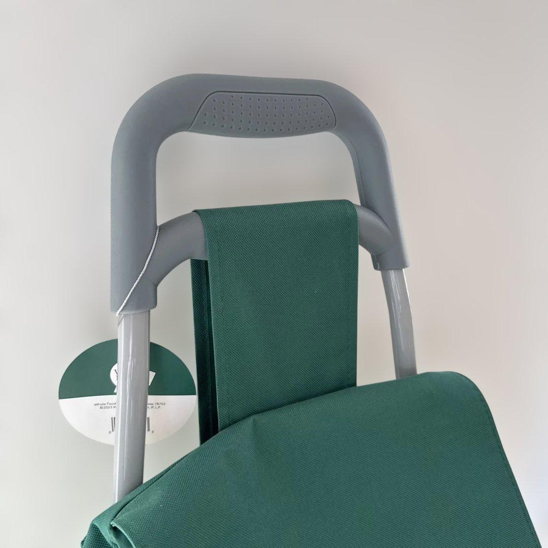 Whole Foods 緑のトート型キャリーカート