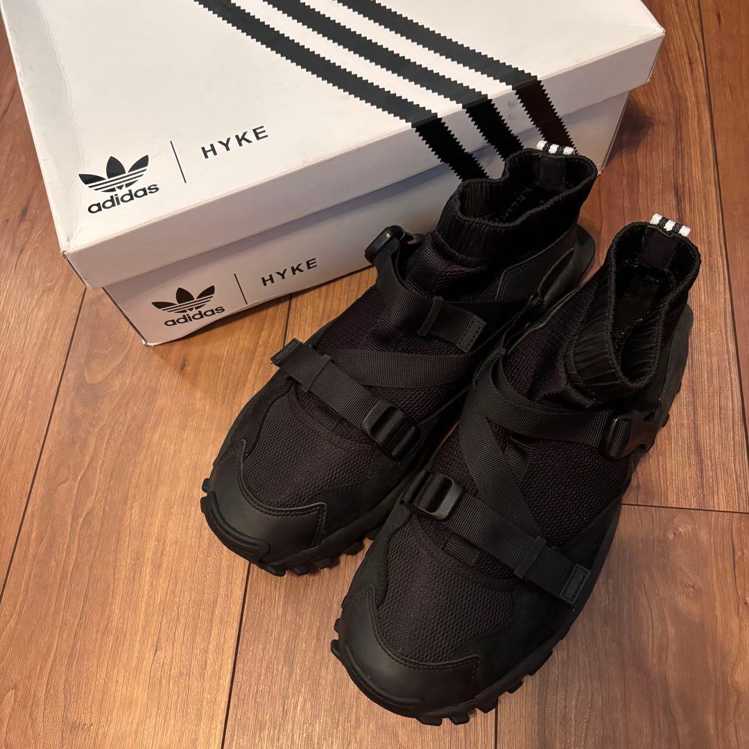 希少サイズ HYKE adidas コラボ SEEULATER シーユーレイター
