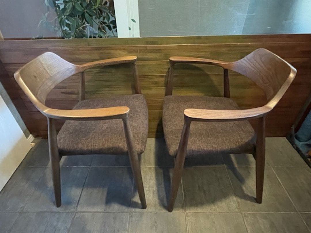 こんねこん12■タモ無垢材/天然木 アームチェア/ダイニングチェア■B