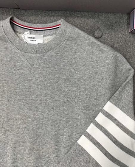 トムブラウン THOM BROWNE グレー ー スウェット　トレーナー