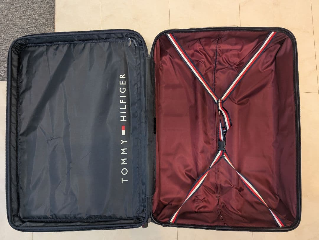トミーヒルフィガー ネイビー キャリーケース