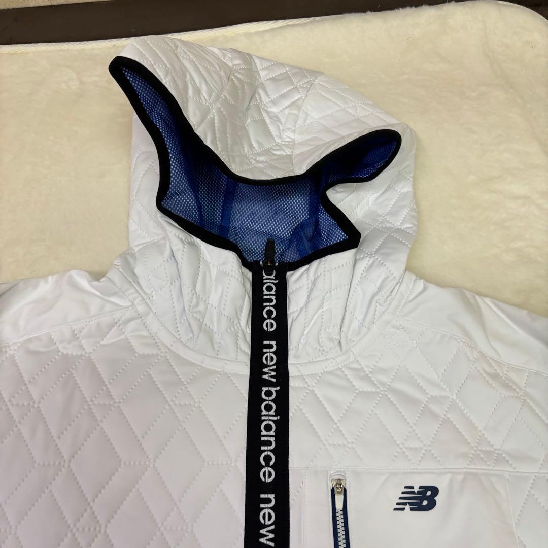 美品　New Balance ゴルフジャケット ホワイト　キルティング　冬ゴルフ