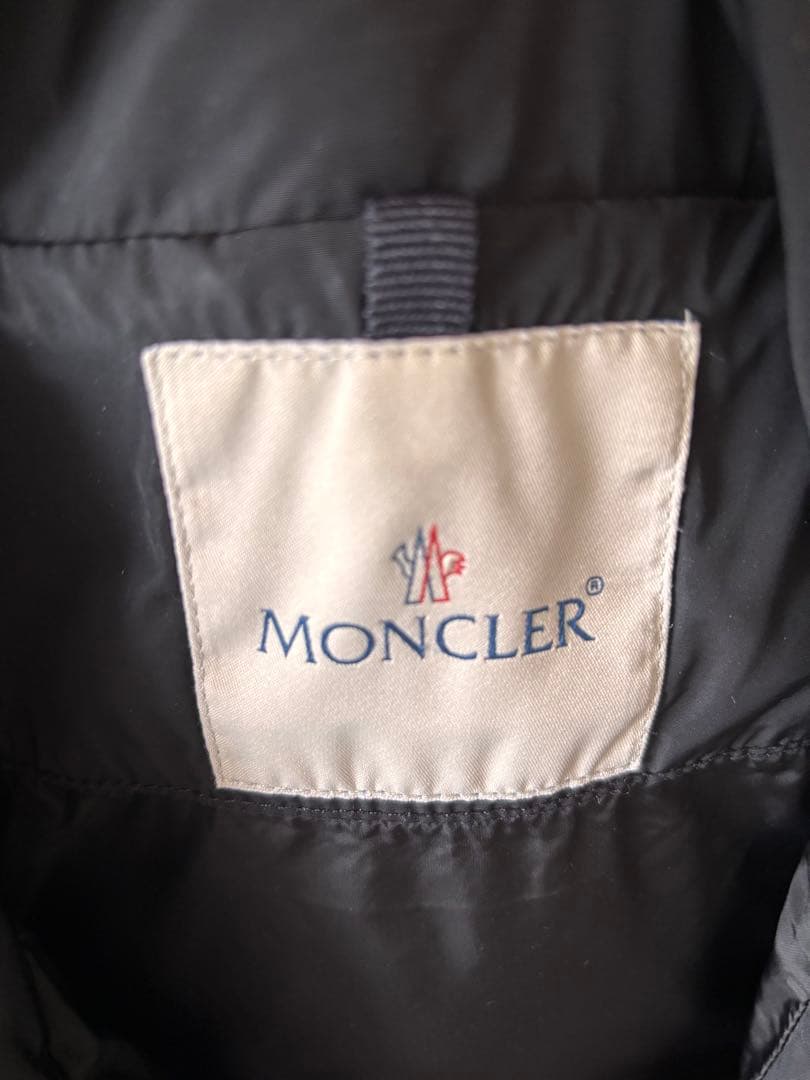 モンクレール ファスナー破損 黒ロングダウンコート MONCLER
