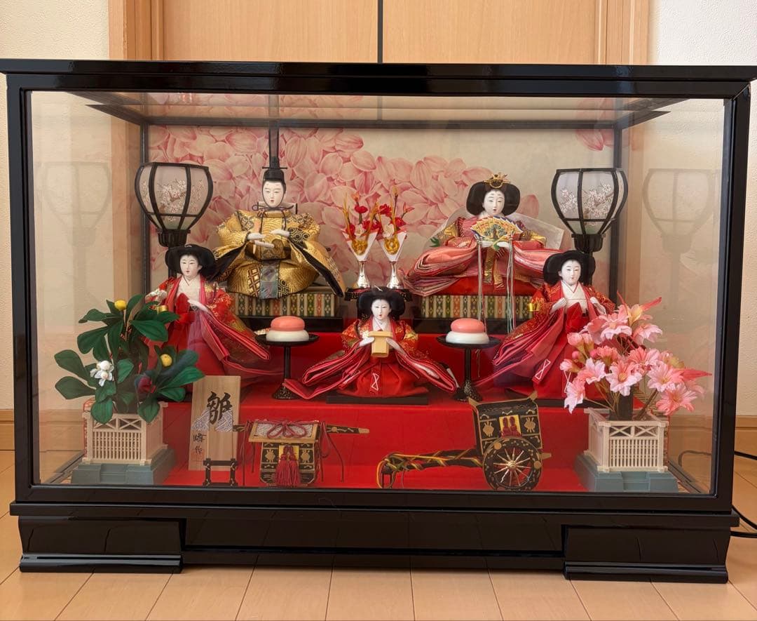 雛人形と五月人形のセット（写真3枚あります）