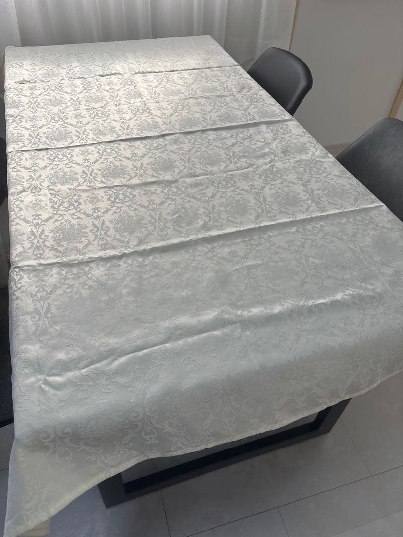 エレガントテーブルクロスセット