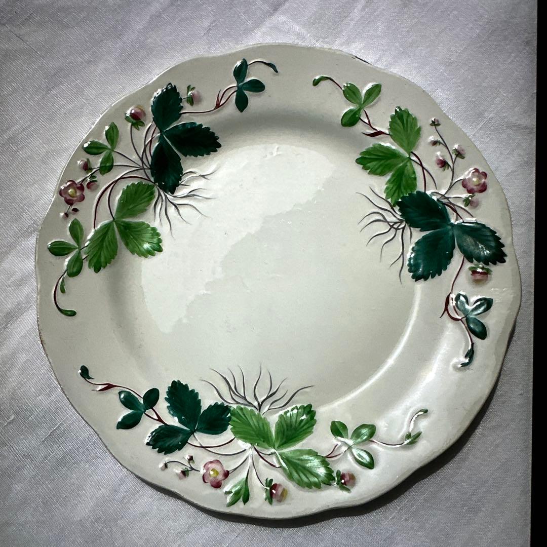 クレイユモントロー Fraise ディナープレート　フランスアンティークa