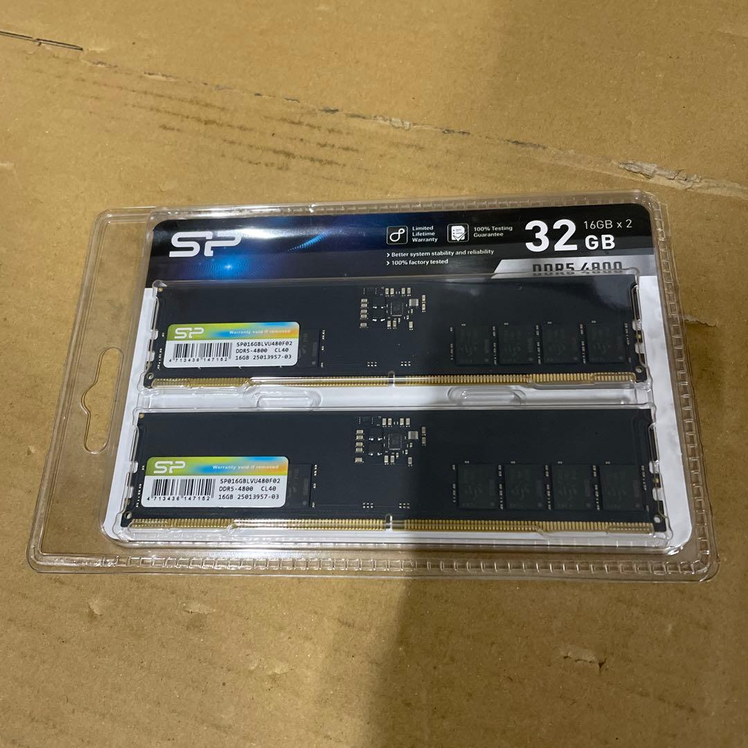 シリコンパワー DDR5 32 4800MHz SP032GBLVU480F22