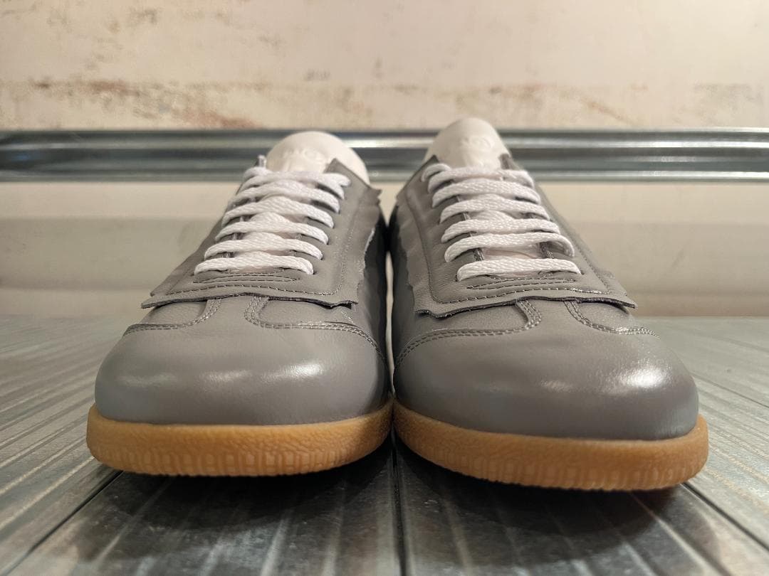 C*F様 未使用☆廃盤カラー／メゾンマルジェラ／レプリカ／フェザーライトスニーカ