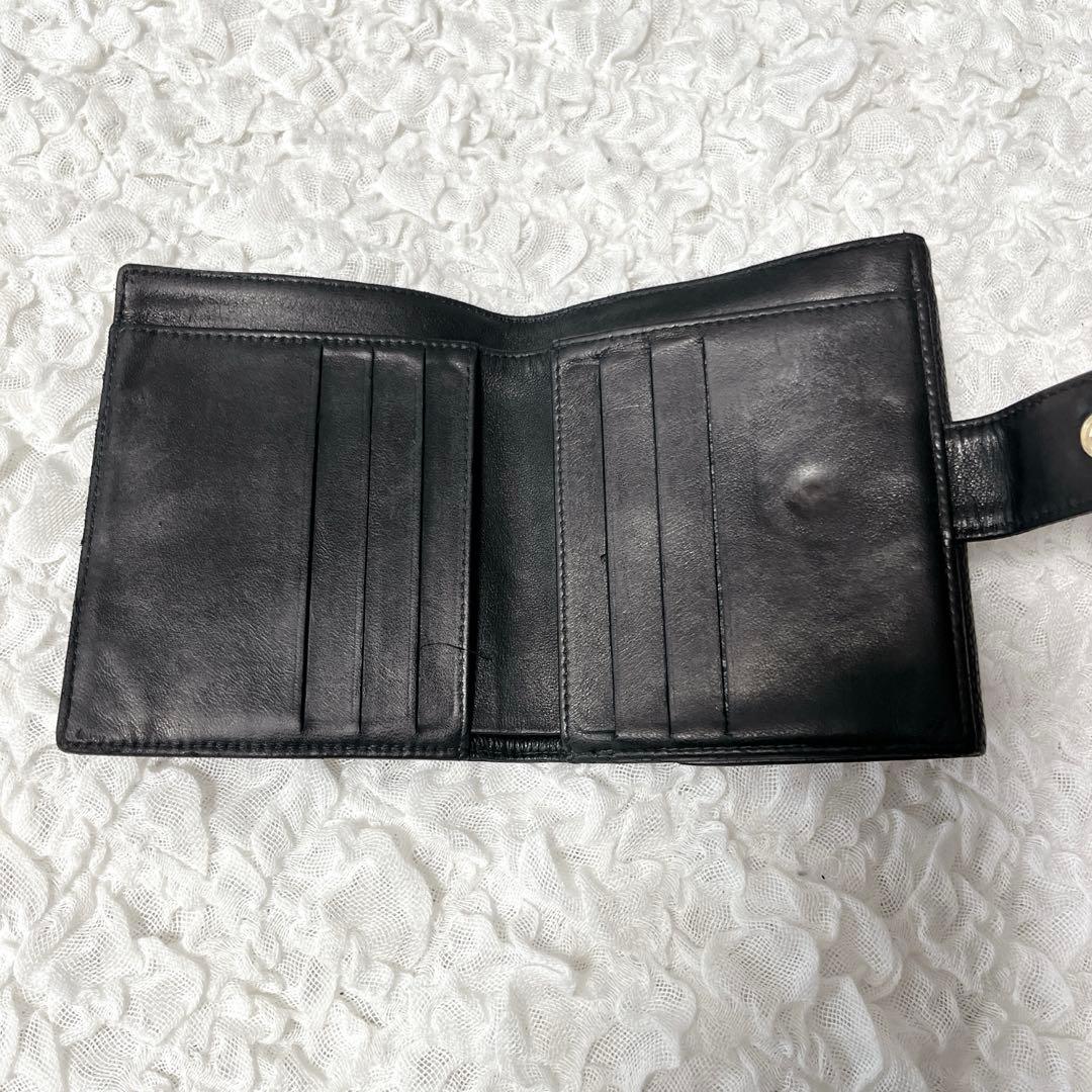 CHANEL ブラック 二つ折り財布　キャビアスキン　コンパクト　レザー　黒