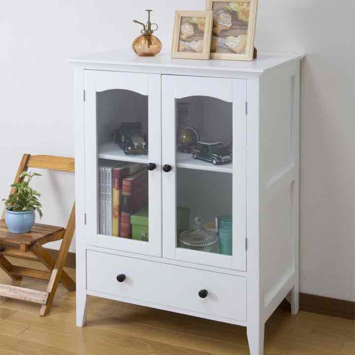 北欧調シンプルキャビネット