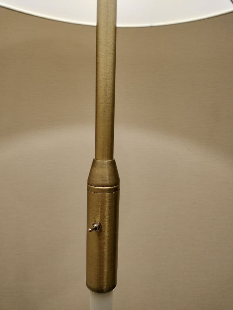 フロアライト Delicia フロアスタンド ホワイト