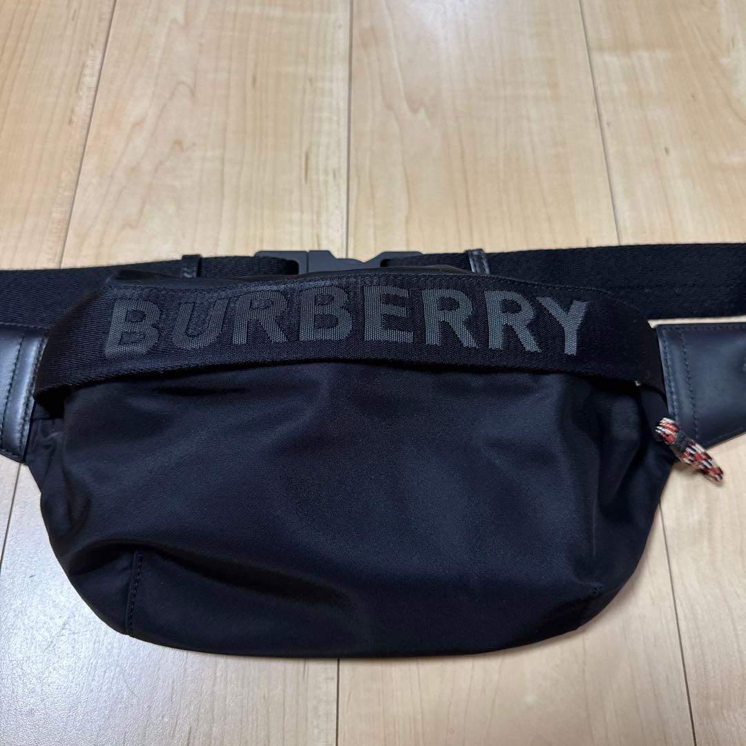 バーバリー ウエストバッグ ブラック