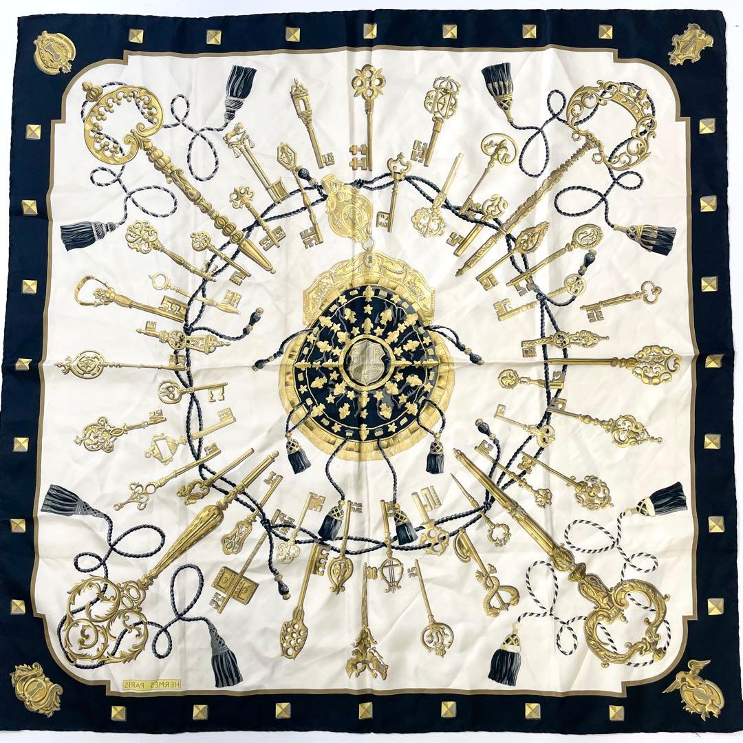 エルメス　シルク　89cm スカーフ　ネイビー　M