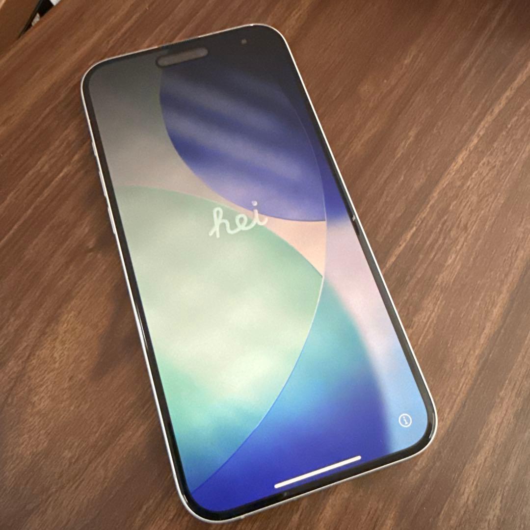 iPhone16 plus ホワイト SIMフリー バッテリー容量90%おまけ付