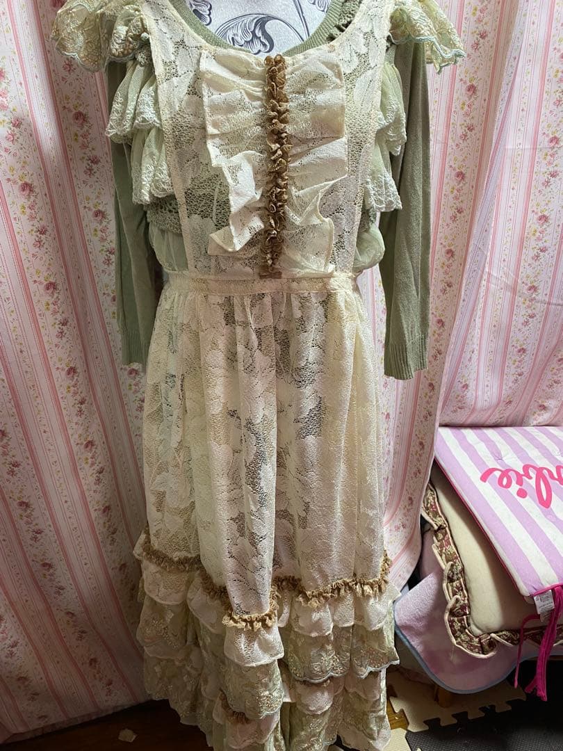 アトリエまりこシリーズハンドメイドo,+:。☆.*・+フリフリ♥️ロココ♥️エプロン