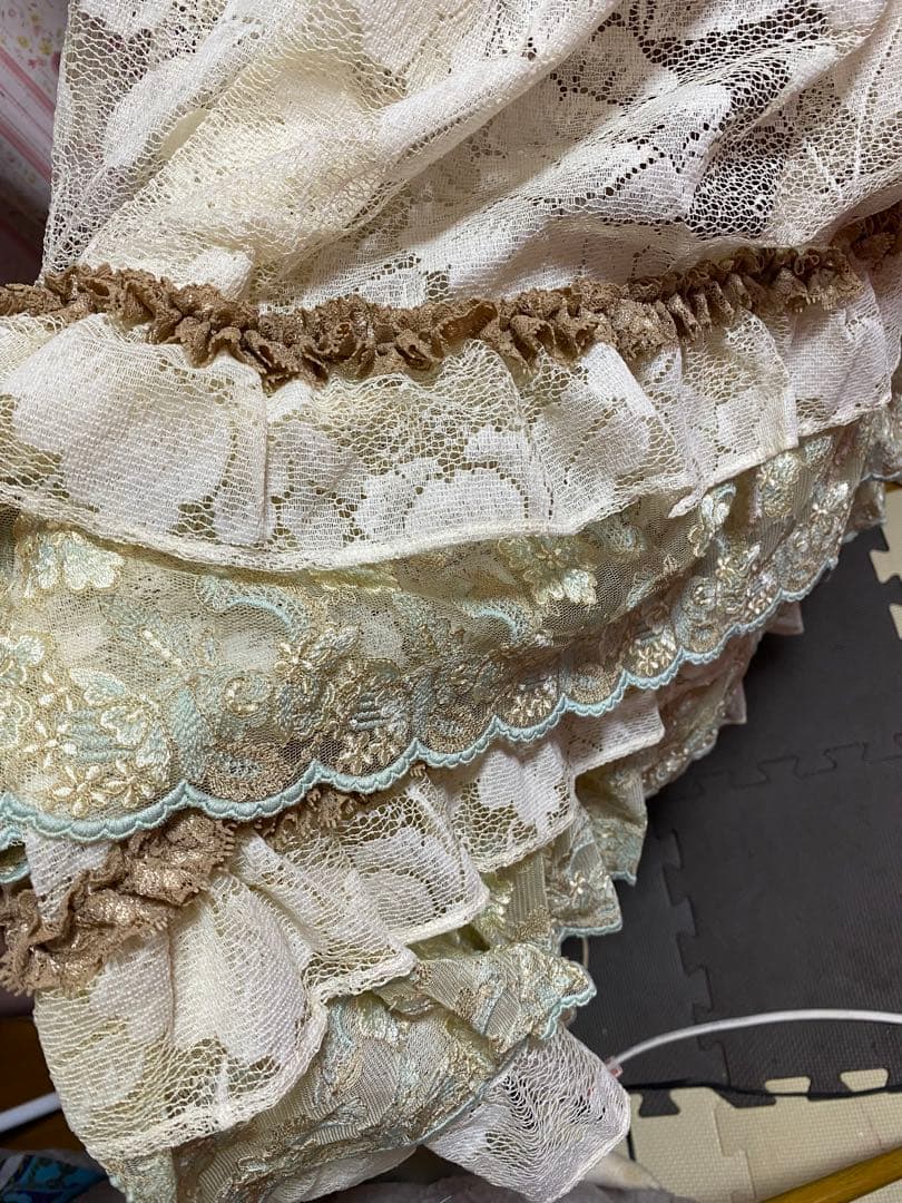 アトリエまりこシリーズハンドメイドo,+:。☆.*・+フリフリ♥️ロココ♥️エプロン