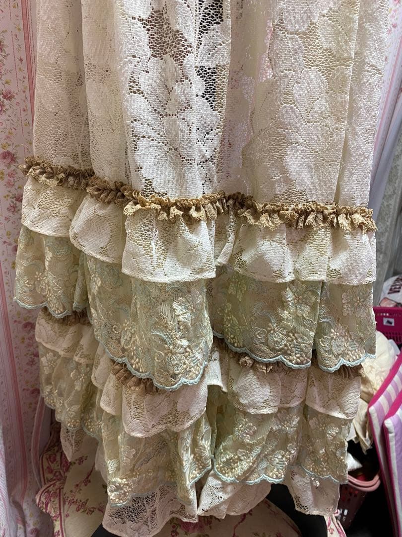 アトリエまりこシリーズハンドメイドo,+:。☆.*・+フリフリ♥️ロココ♥️エプロン