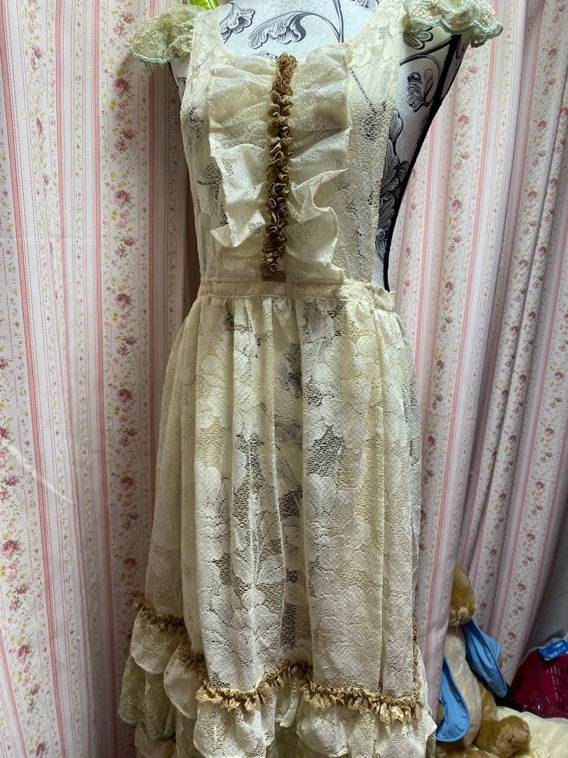 アトリエまりこシリーズハンドメイドo,+:。☆.*・+フリフリ♥️ロココ♥️エプロン