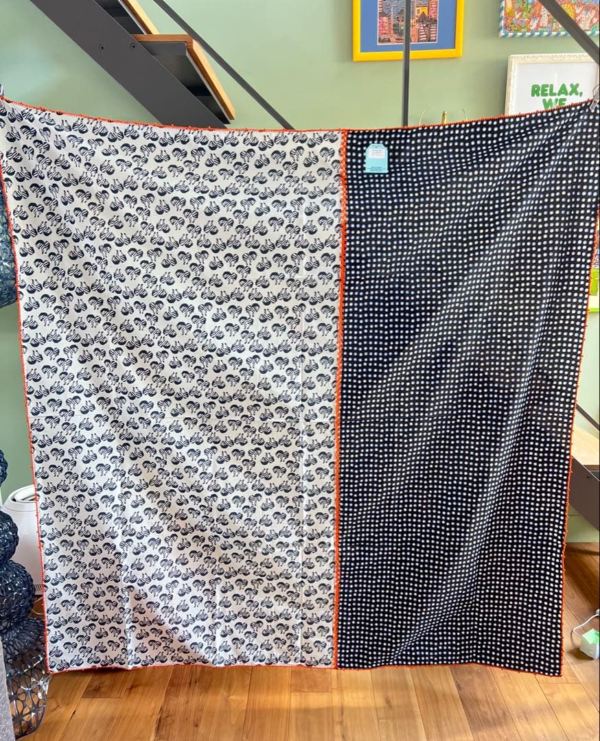 レオアトランテ　シマウマ柄テーブルクロス