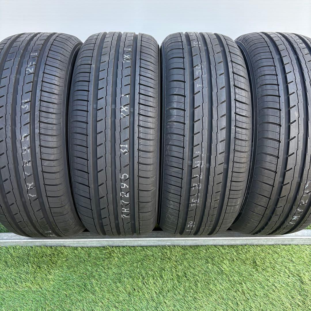 未使用品　215/50R17 YOKOHAMA 4本セット2025年製造