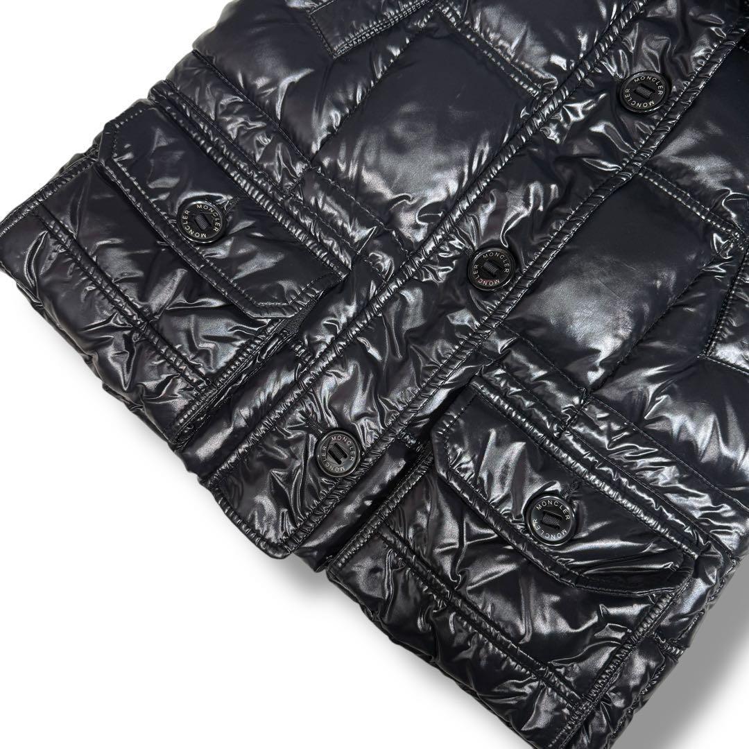 美品 MONCLER TRIANON トリアノン 刺繍ワッペン ダウンジャケット