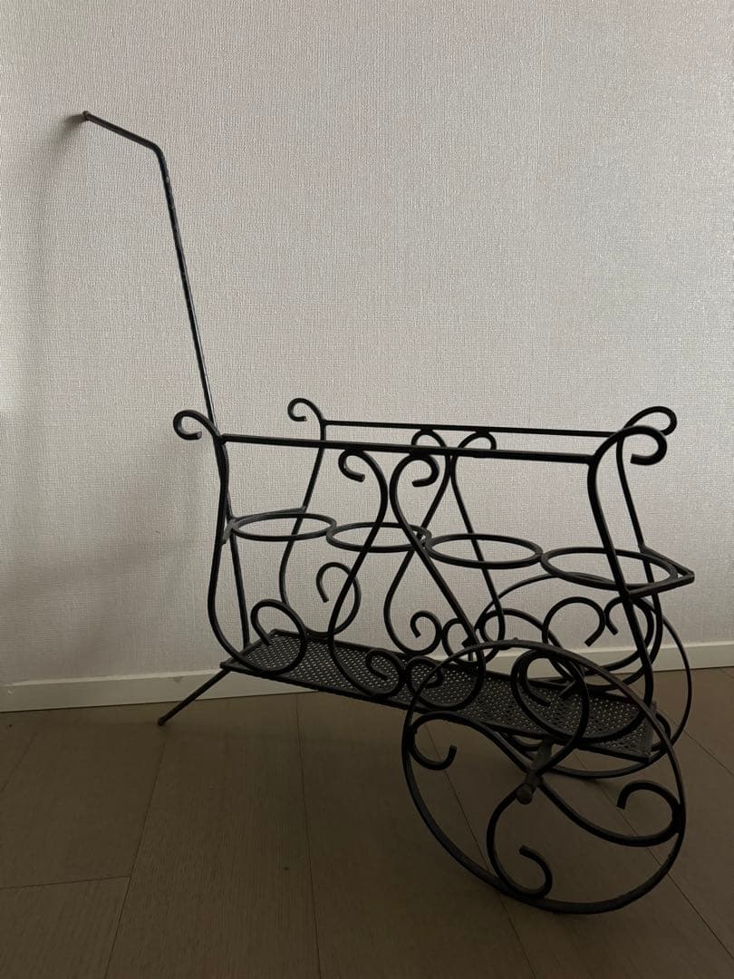 ワインボトルラック アイアン アンティーク　ガーデニング