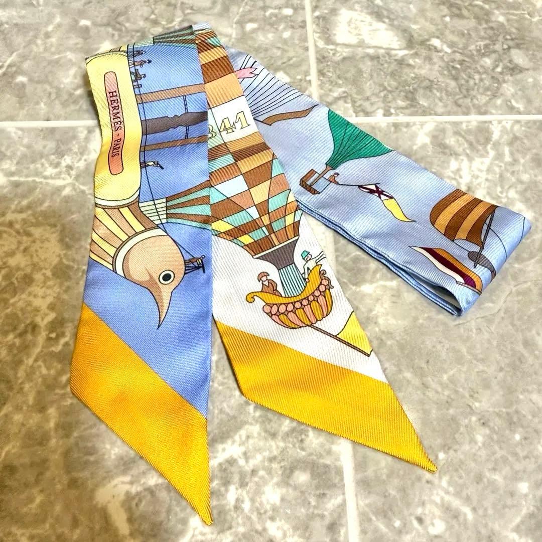 Hermès エルメス ツイリー 大空の狂気