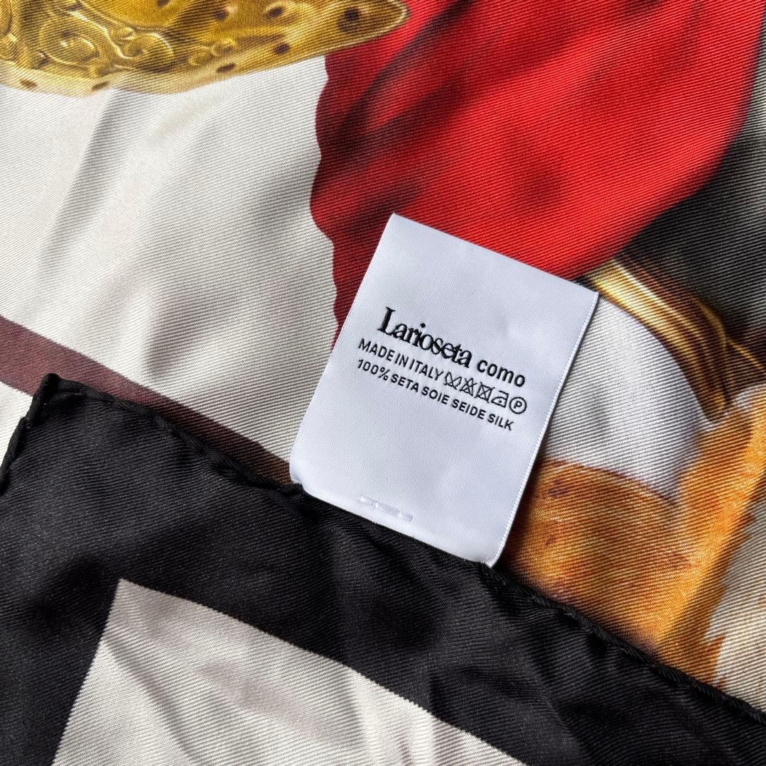 MOSCHINO シルクスカーフ クマデザイン