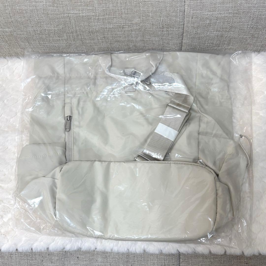 大幅値下げ✨韓国限定 ノースフェイス ボニーパックM クリーム 即日発送