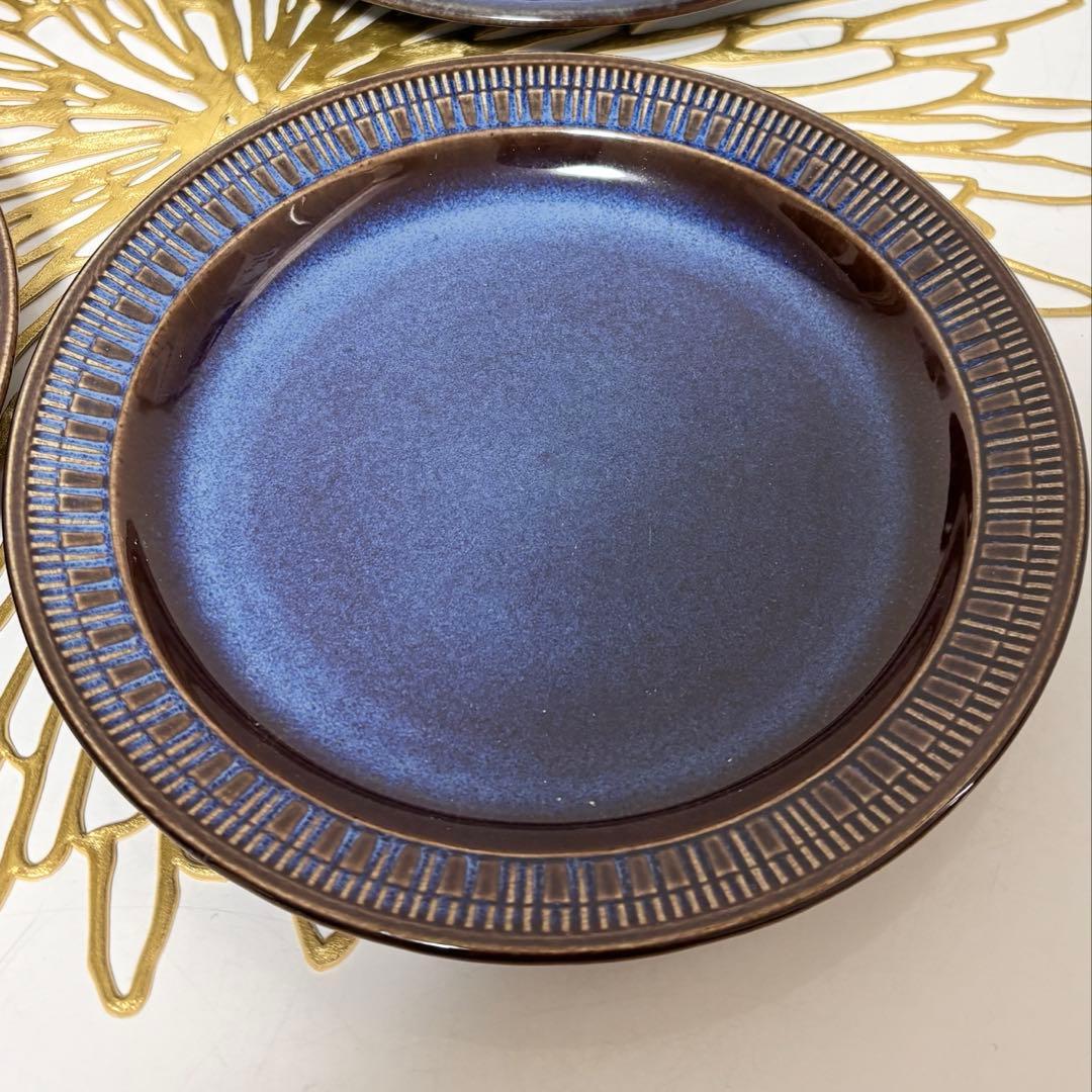 ゲフレ　コスモス　濃紺の食器セット 4点（皿3枚、カップandソーサ1セット）