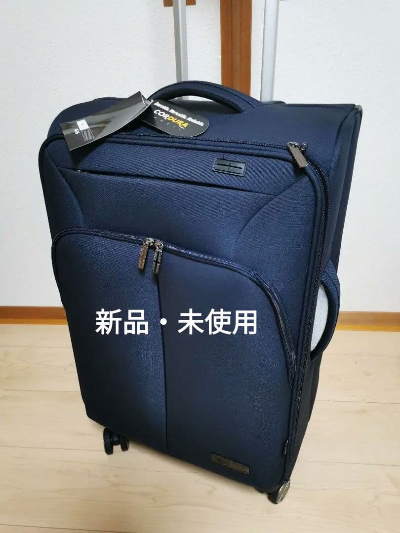 ミチコロンドン　スーツケース　新品、未使用