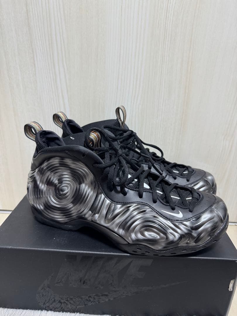 COMME des GARÇONS Nike Foamposite One