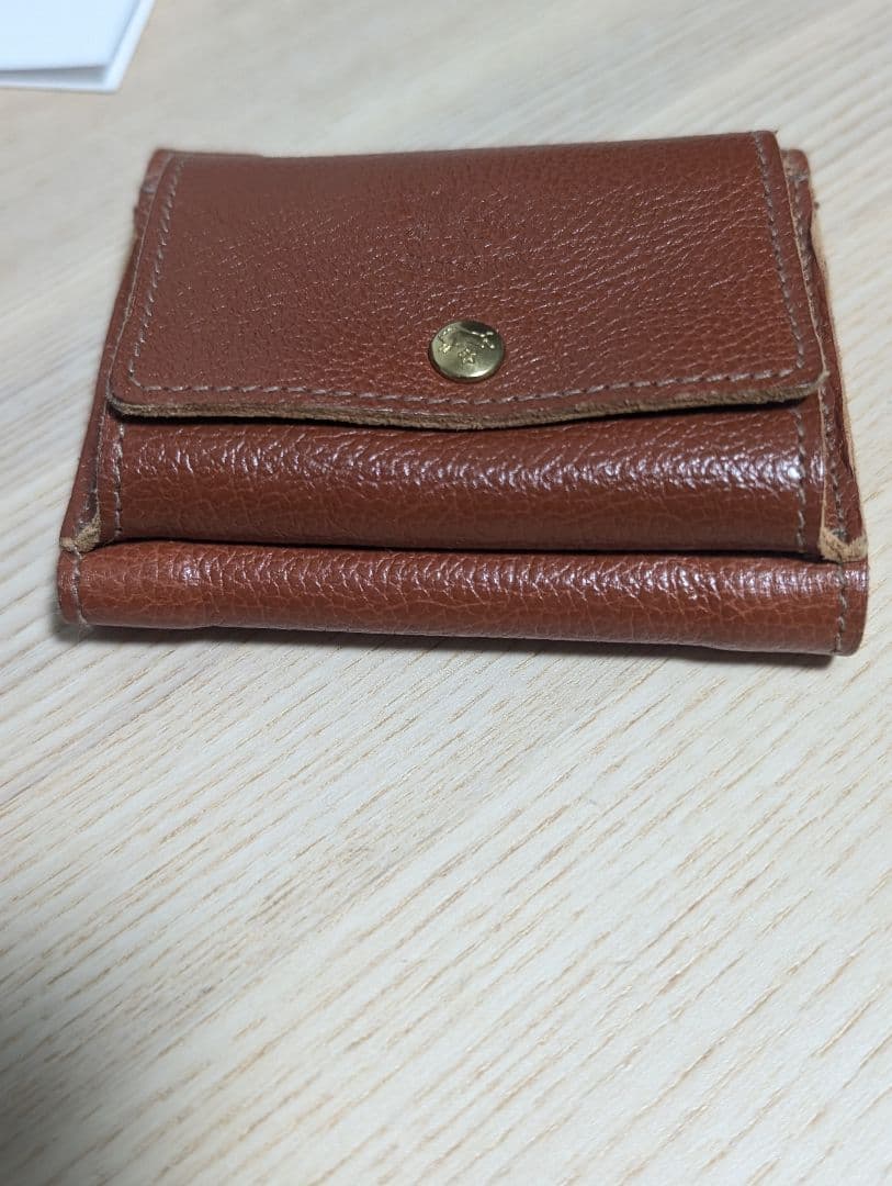 美品　ILBISONTE　イルビゾンテ　三つ折り財布