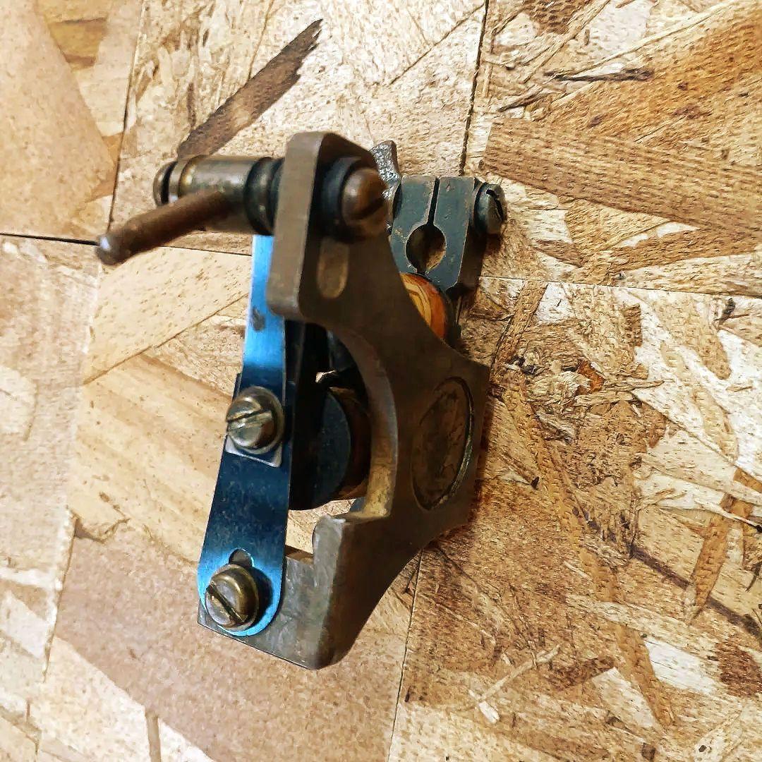 お値引き交渉可 tattoo bearknuckle tattoomachine