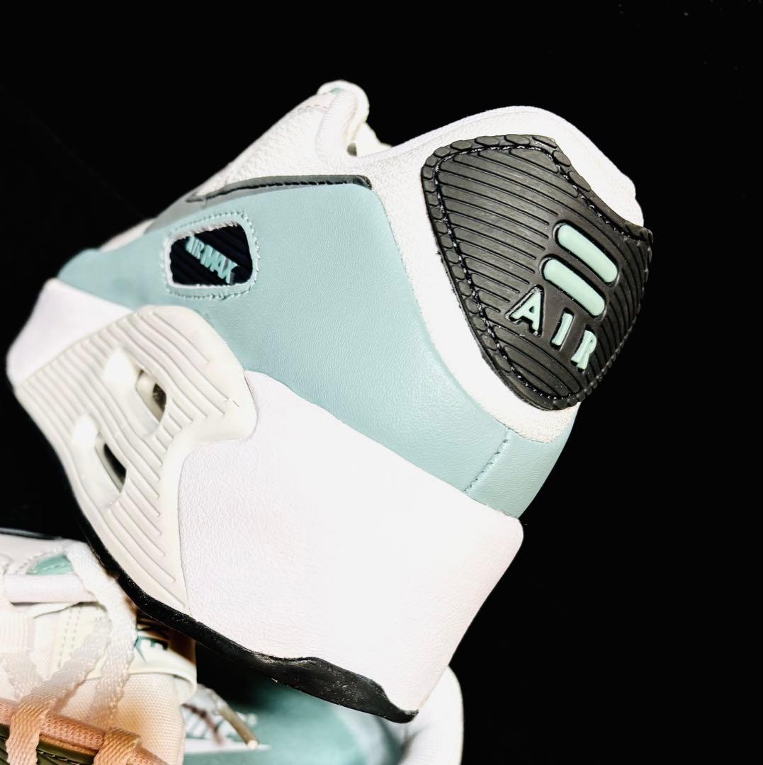 ■新品24.0cm■ナイキ エア マックス90 LV8 ホワイト/グリーン系厚底