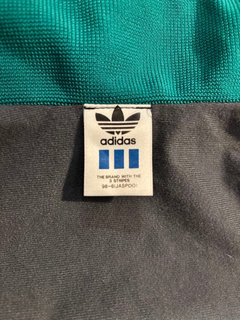 80から90年代　デサント製　アディダスオリジナルナイロンジャケットセットアップ