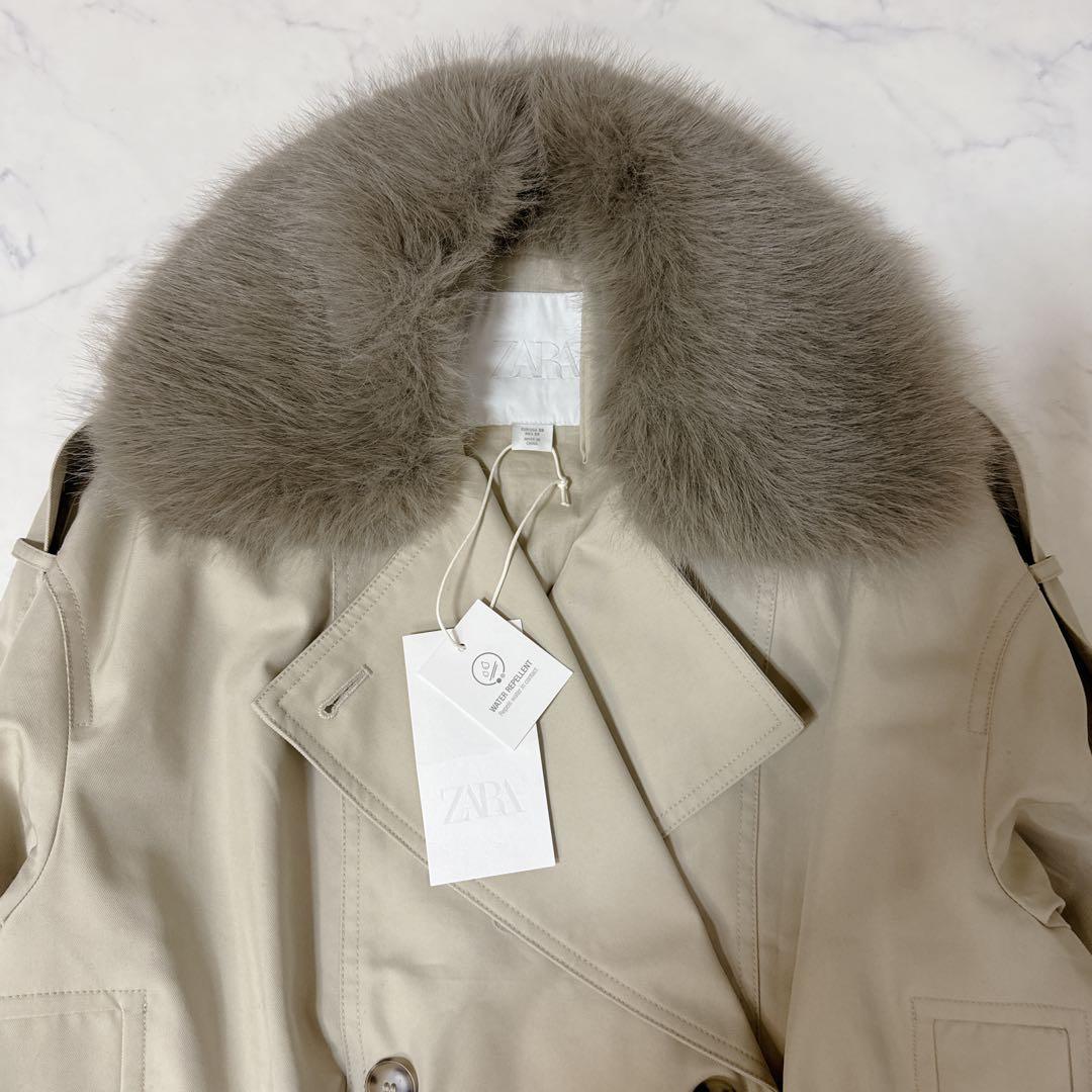 ✨新品未使用✨ZARA ベージュ ショートトレンチコート ファー付き