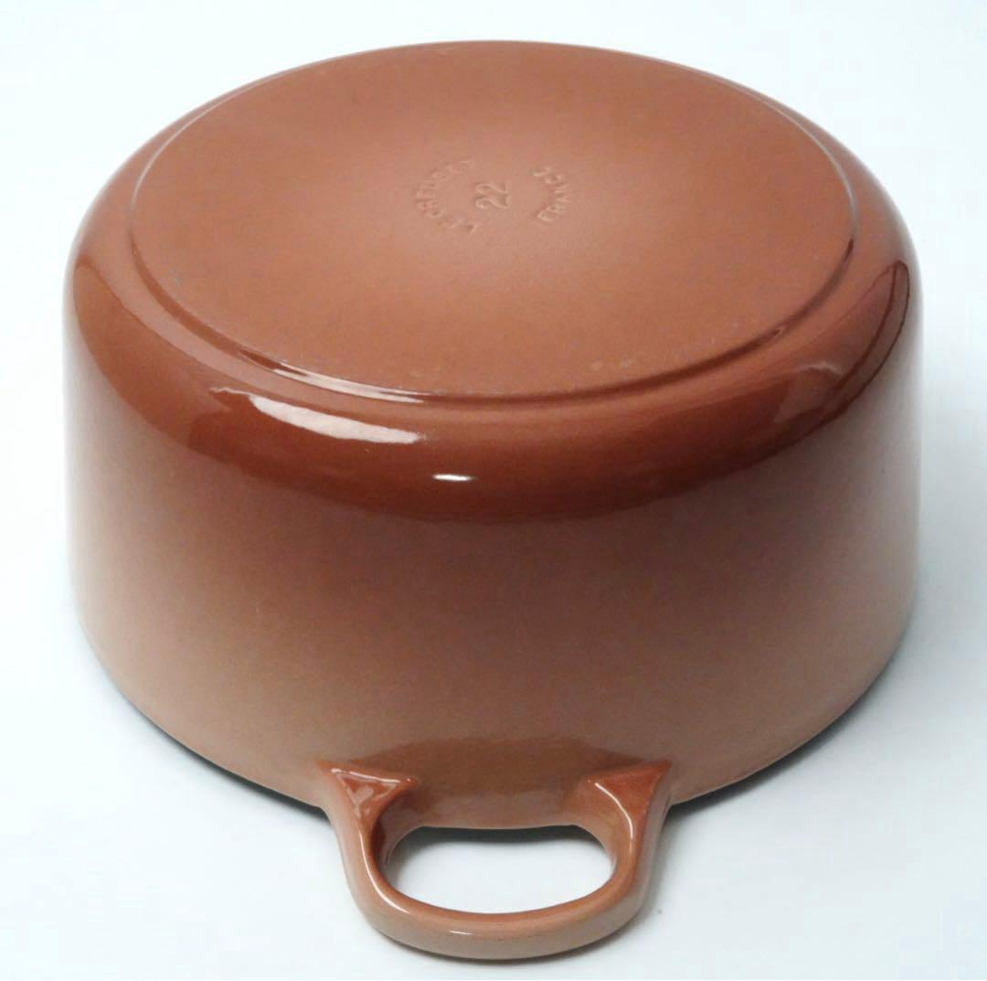 【美品】LE CREUSET　ココット ロンド カプチーノ　22cm