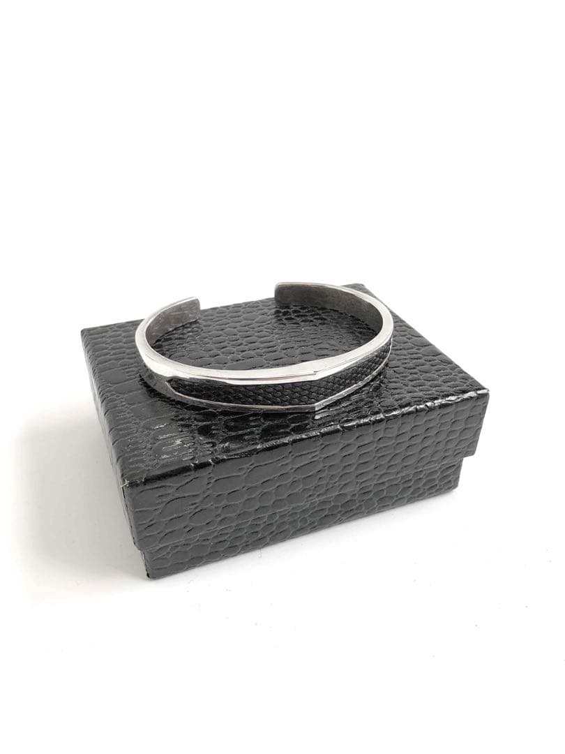 BACKLASH シルバーバングル DEVOA JULIUS STRUM N07