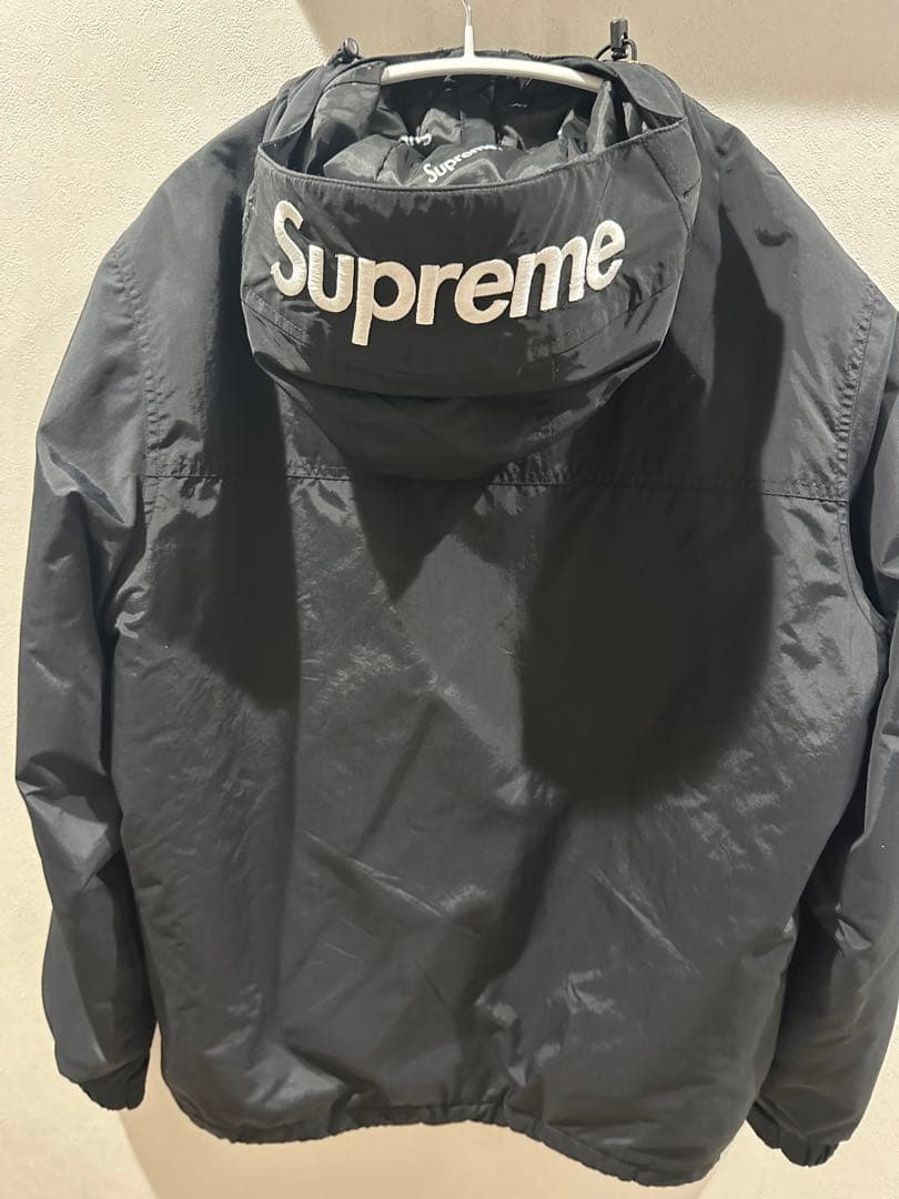 Supreme ブラック マウンテンパーカー