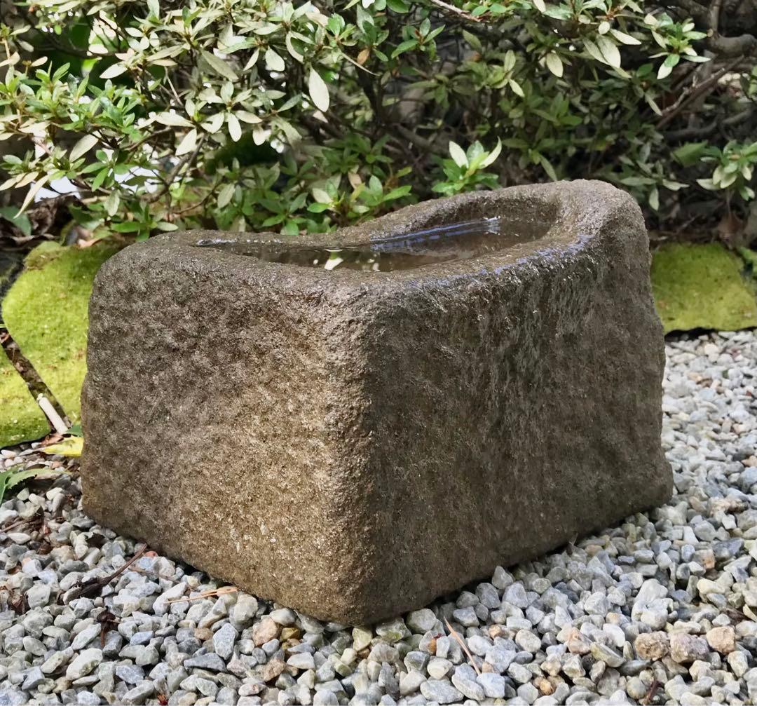 天然石鉢・寄せ植え鉢・水鉢・一輪挿し鉢・多肉植物鉢・オブジェ・置物造園水石飾り石