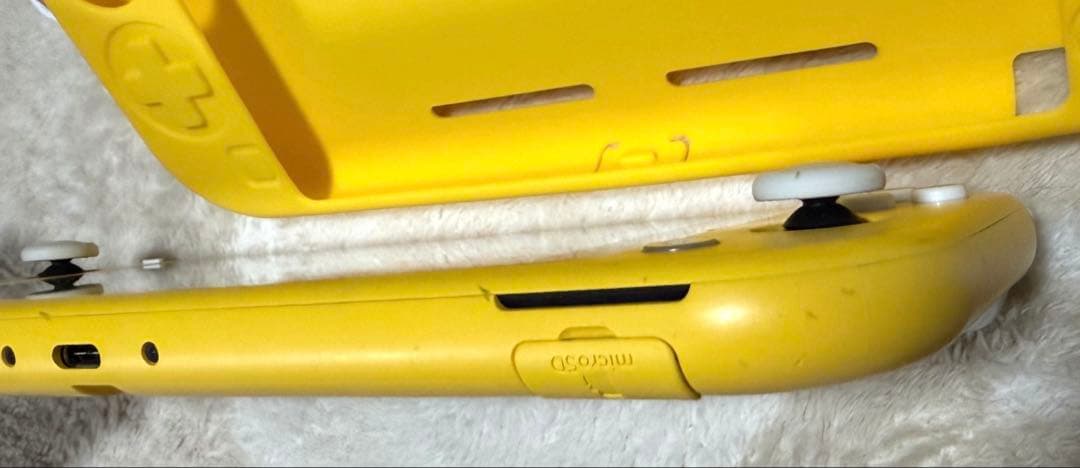 NintendoSwitch Lite イエロー 本体 ケース付 19日迄即発送