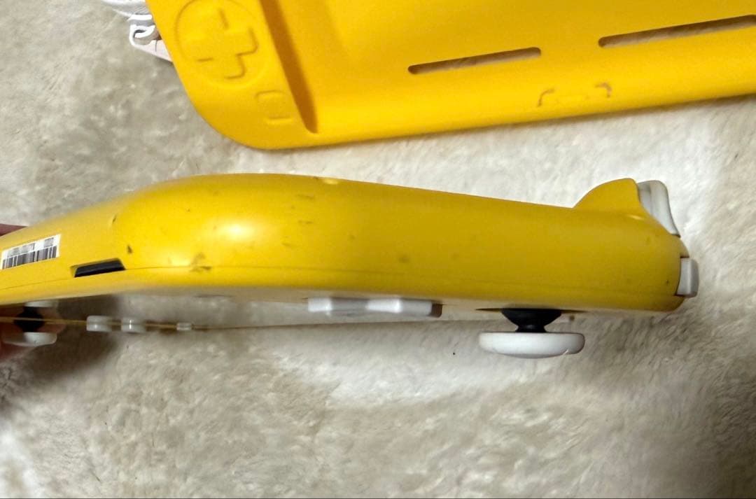 NintendoSwitch Lite イエロー 本体 ケース付 19日迄即発送