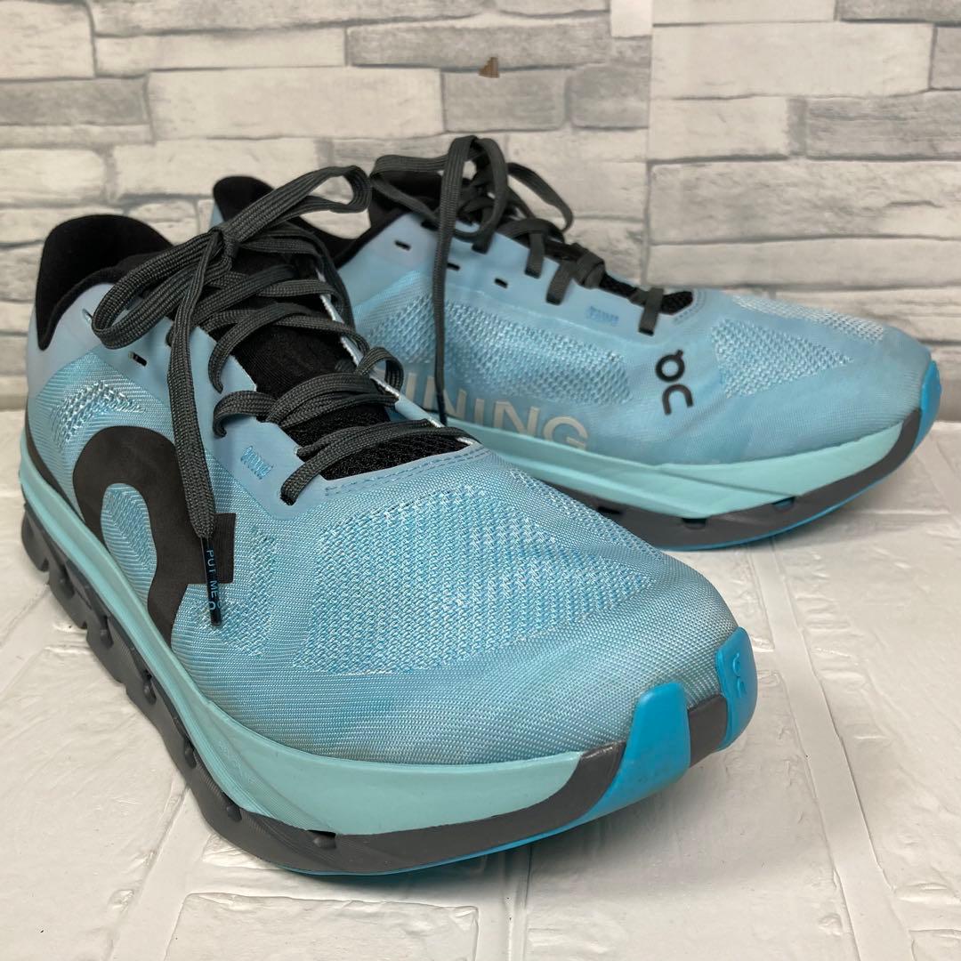 美品　On Cloudflow 5 レーシングシューズ　ランニング　スニーカー