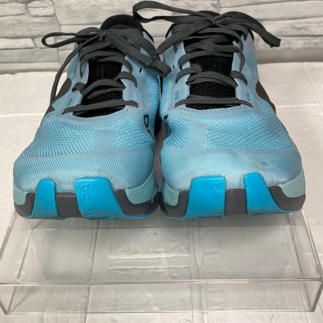 美品　On Cloudflow 5 レーシングシューズ　ランニング　スニーカー