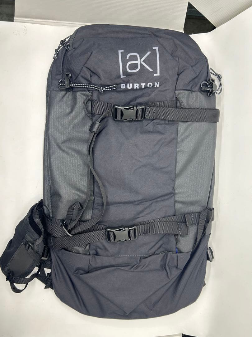 【新品】BURTON AK SURGENCE TOUR PACK 18L